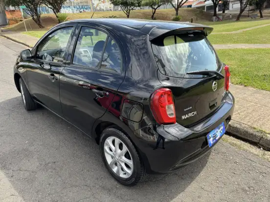 NISSAN-MARCH-1.6 SV 16V FLEX 4P XTRONIC NISSAN-MARCH-2017