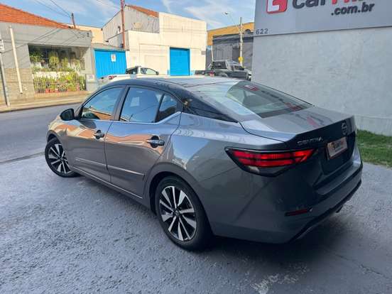 NISSAN-SENTRA-2023