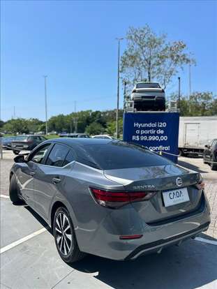 NISSAN-SENTRA-2022