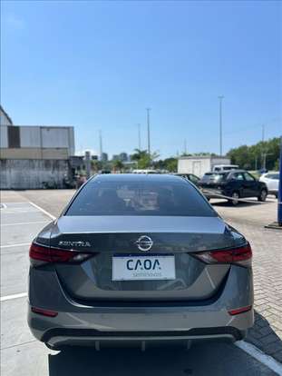 NISSAN-SENTRA-2022