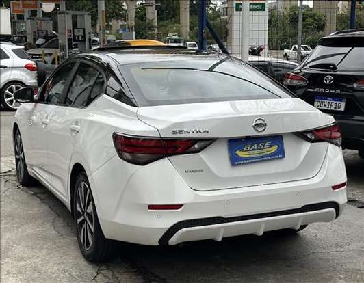 NISSAN-SENTRA-2023