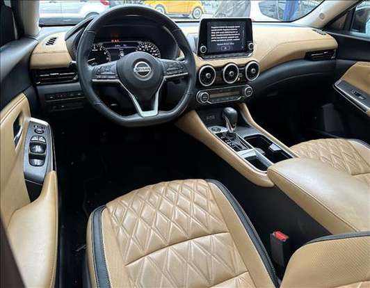 NISSAN-SENTRA-2023