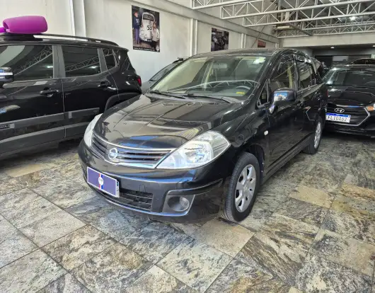 NISSAN-TIIDA-2012