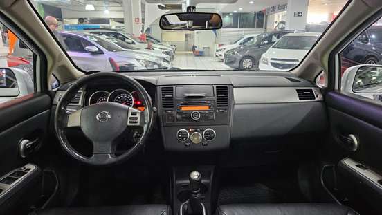 NISSAN-TIIDA-1.8 SL 16V FLEX 4P MANUAL NISSAN-TIIDA-2010