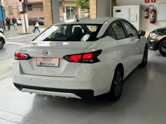 NISSAN-VERSA-2025