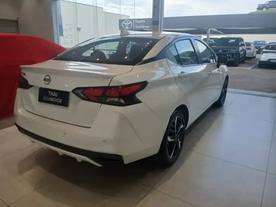NISSAN-VERSA-2024