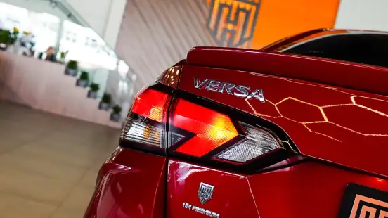 NISSAN-VERSA-2025
