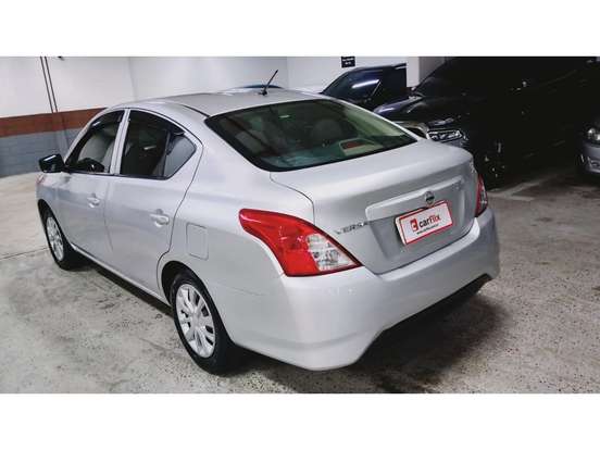 NISSAN-VERSA-2015