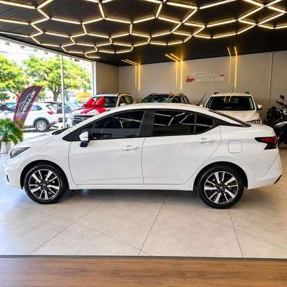 NISSAN-VERSA-2025