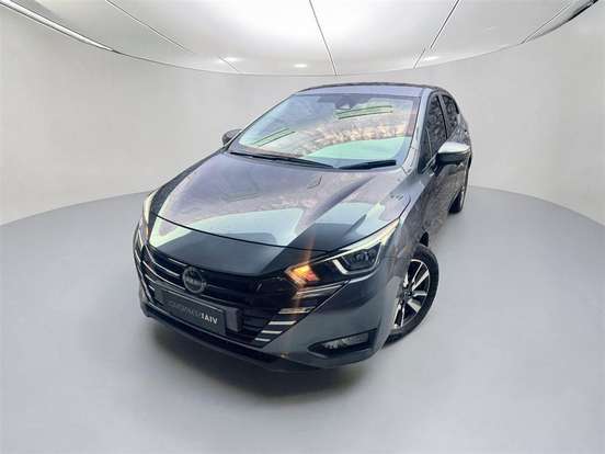 NISSAN-VERSA-2023