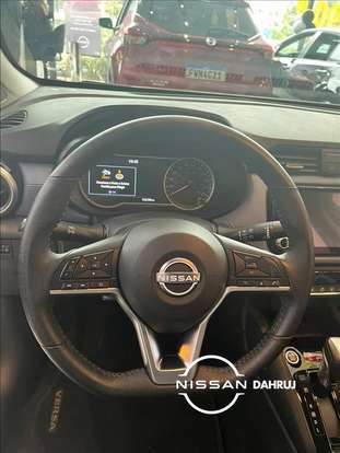 NISSAN-VERSA-2025