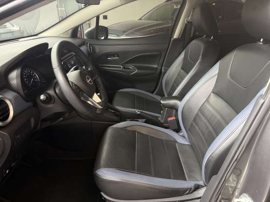 NISSAN-VERSA-2023