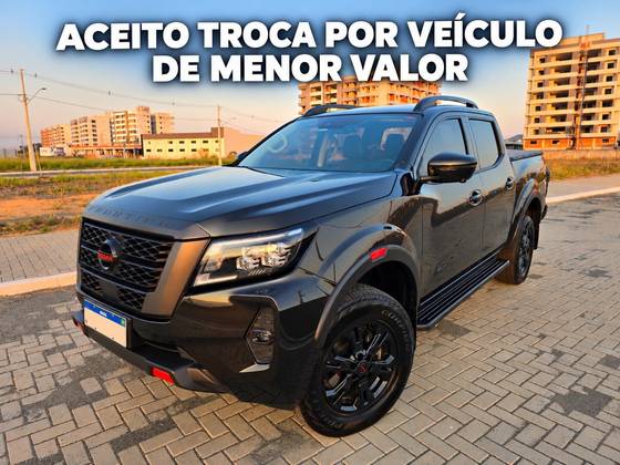 NISSAN FRONTIER 2.3 16V TURBO DIESEL PRO4X CD 4X4 AUTOMÁTICO