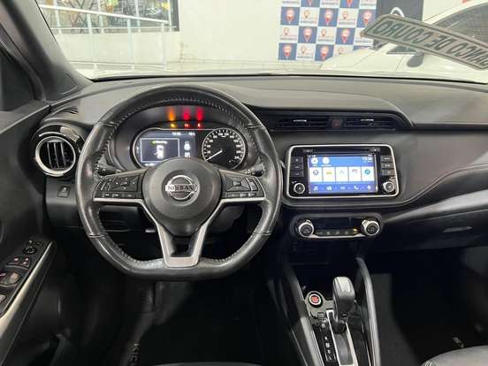 NISSAN-KICKS-2020