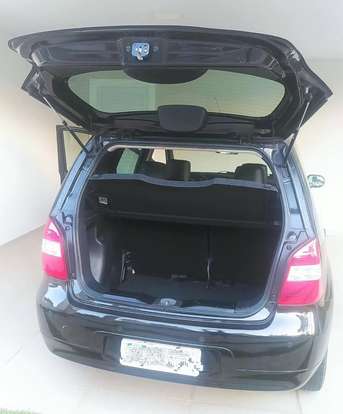 NISSAN-LIVINA-2011