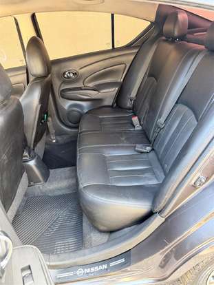 NISSAN-VERSA-2018