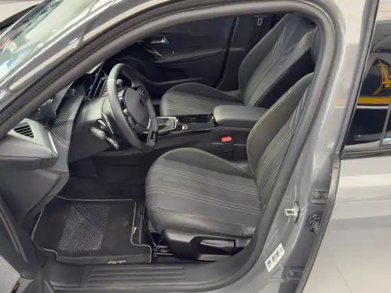 PEUGEOT-2008-1.0 TURBO 200 HYBRID GT CVT PEUGEOT-2008-2025