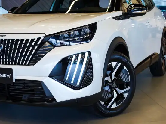 PEUGEOT-2008-1.0 TURBO 200 HYBRID GT CVT PEUGEOT-2008-2026