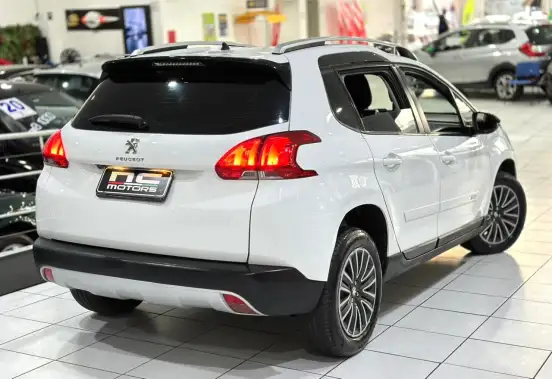 PEUGEOT-2008-2018