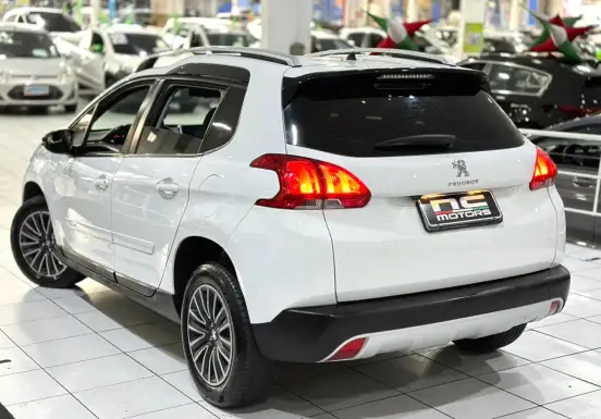 PEUGEOT-2008-2018