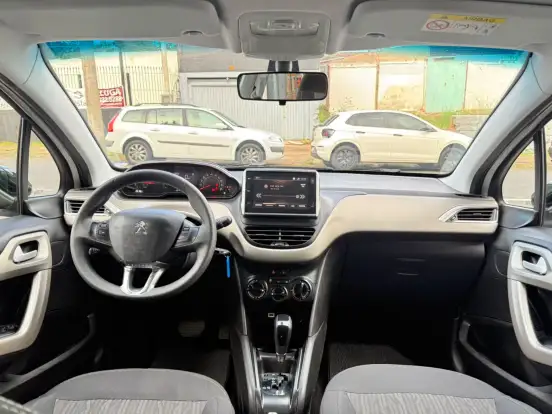 PEUGEOT-2008-2021
