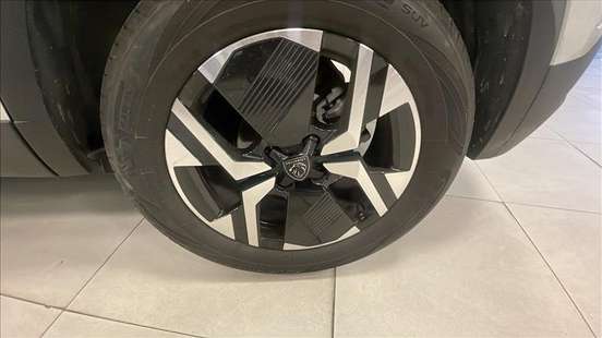 PEUGEOT-2008-2024