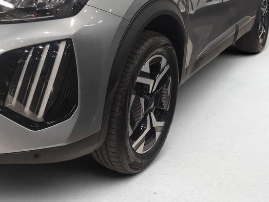 PEUGEOT-2008-2024