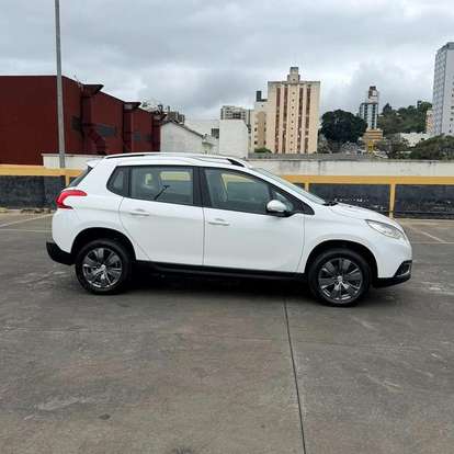 PEUGEOT-2008-2017