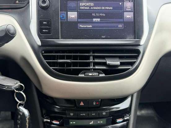 PEUGEOT-2008-1.6 16V FLEX ALLURE 4P AUTOMÁTICO PEUGEOT-2008-2017