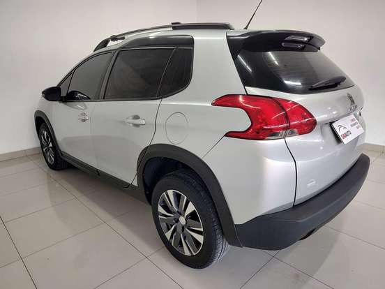 PEUGEOT-2008-2019