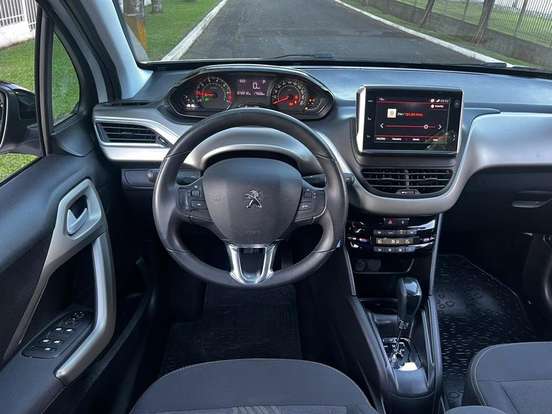 PEUGEOT-2008-2018
