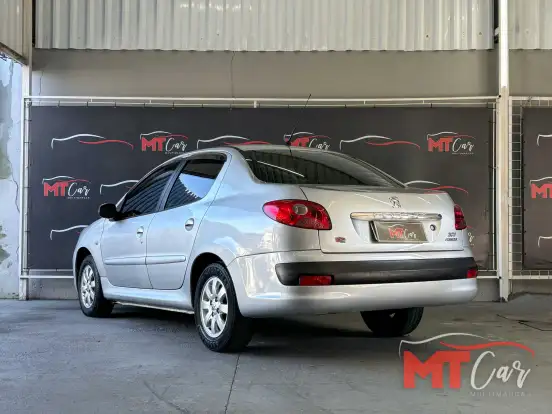 PEUGEOT-207-1.4 XR SPORT 8V FLEX 4P MANUAL PEUGEOT-207-2009