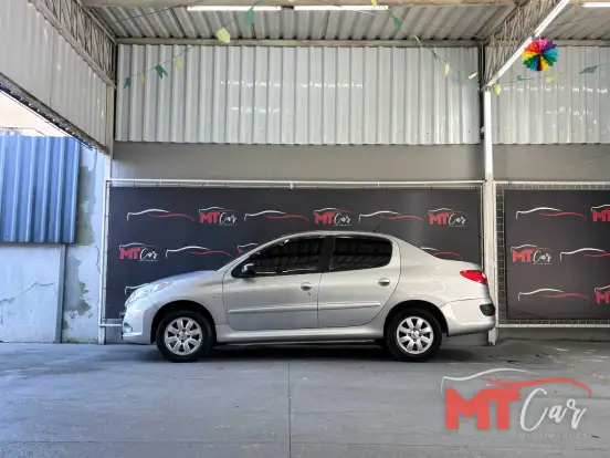 PEUGEOT-207-1.4 XR SPORT 8V FLEX 4P MANUAL PEUGEOT-207-2009