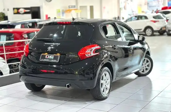 PEUGEOT-208-2014