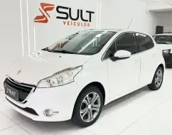 PEUGEOT 208 1.6 GRIFFE 16V FLEX 4P AUTOMÁTICO PEUGEOT 208 1.6 GRIFFE 16V FLEX 4P AUTOMÁTICO