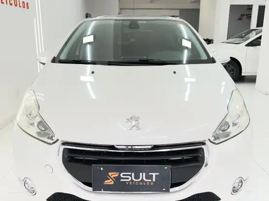 PEUGEOT-208-1.6 GRIFFE 16V FLEX 4P AUTOMÁTICO PEUGEOT-208-2014