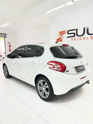 PEUGEOT-208-2014