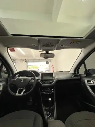 PEUGEOT-208-2014