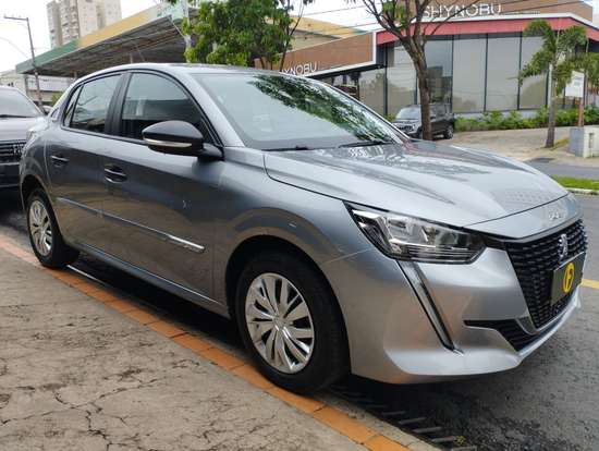 PEUGEOT-208-2022