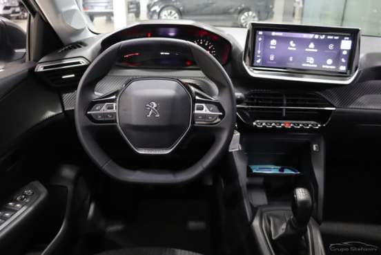 PEUGEOT-208-2024