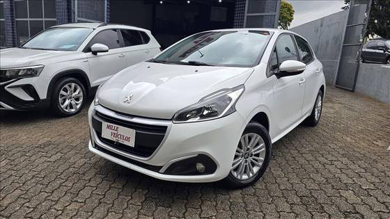 PEUGEOT 208 1.2 ACTIVE PACK 12V FLEX 4P MANUAL