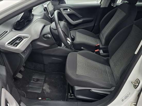 PEUGEOT-208-1.2 ACTIVE PACK 12V FLEX 4P MANUAL PEUGEOT-208-2017