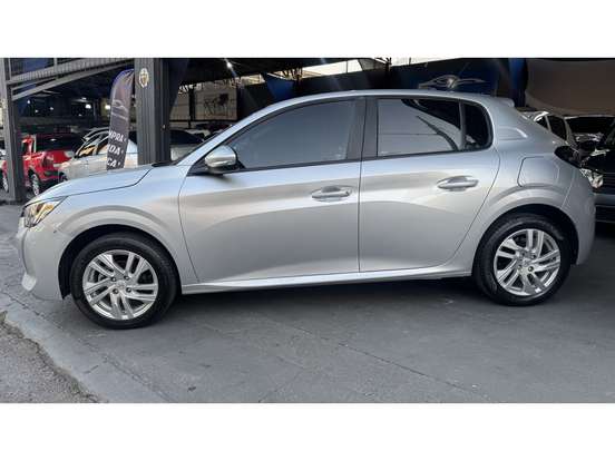 PEUGEOT-208-2022