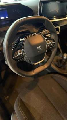 PEUGEOT-208-2023