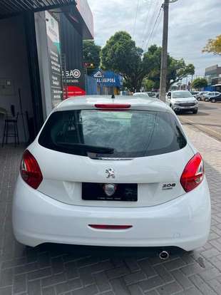 PEUGEOT-208-2014
