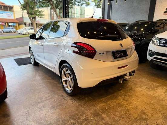 PEUGEOT-208-1.6 ALLURE 16V FLEX 4P AUTOMÁTICO PEUGEOT-208-2016