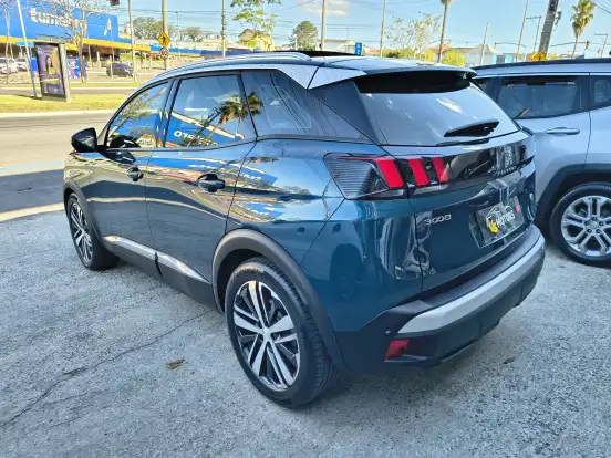 PEUGEOT-3008-1.6 16V THP GASOLINA GRIFFE AUTOMÁTICO PEUGEOT-3008-2023