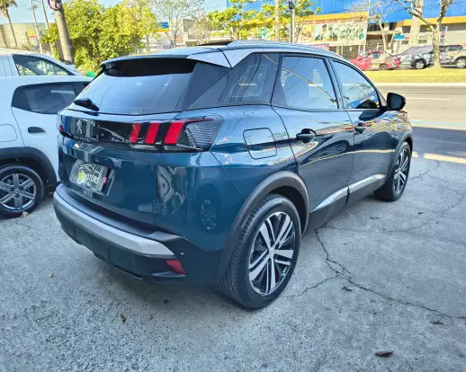 PEUGEOT-3008-2023