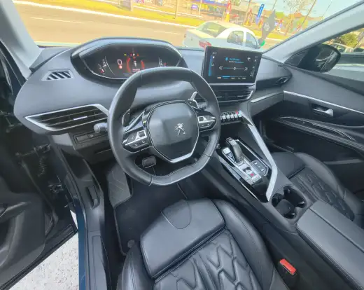 PEUGEOT-3008-2023
