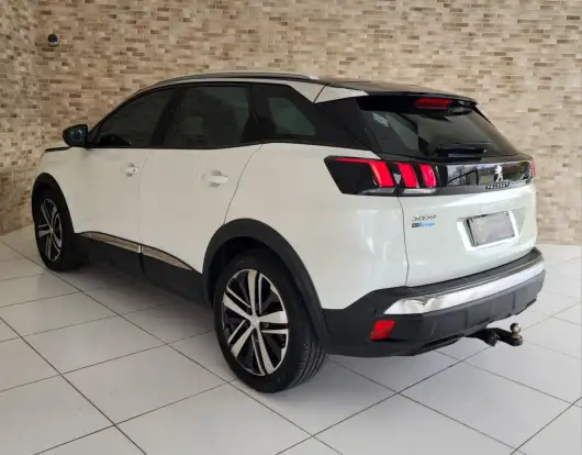 PEUGEOT-3008-1.6 GRIFFE PACK THP 16V GASOLINA 4P AUTOMÁTICO PEUGEOT-3008-2018